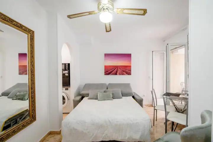 Apartamento Inteiro Acolhedor Perto Da Praia Torrevieja Luaran gambar